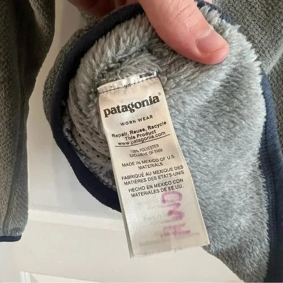 B107 Women’s Patagonia Snap Closure Fuzzy Jacket Size XS - Picture 6 of 7